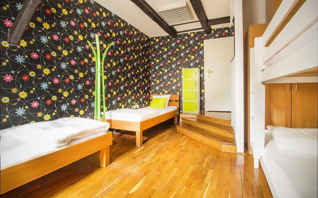 Hostel Centar Zagreb Buitenkant foto